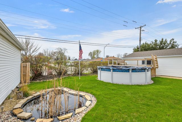 6937 Stanford Drive, Bridgeview, IL 60455