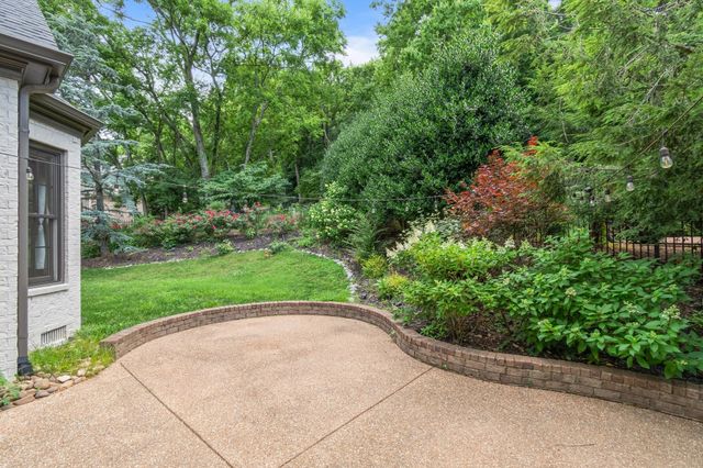 219 King Arthur Cir, Franklin, TN 37067