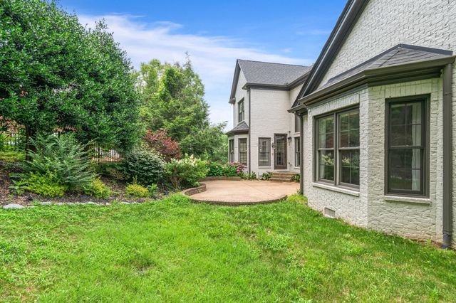 219 King Arthur Cir, Franklin, TN 37067