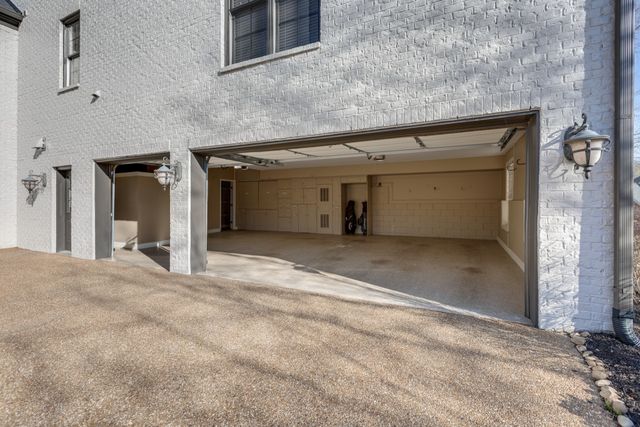219 King Arthur Cir, Franklin, TN 37067