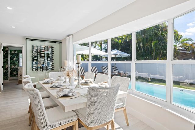 698 W Camino, Boca Raton, FL 33486