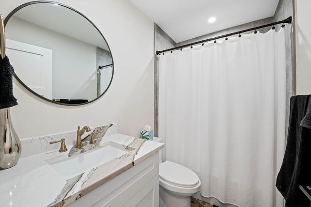 698 W Camino, Boca Raton, FL 33486