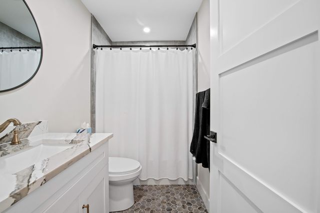 698 W Camino, Boca Raton, FL 33486