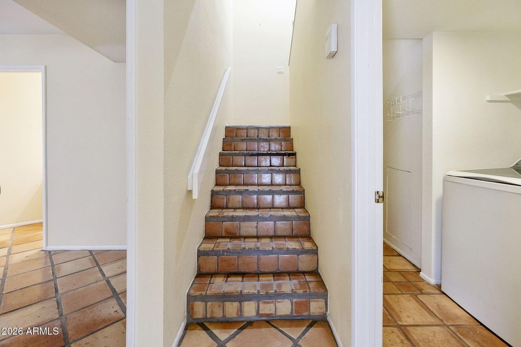 Image 12 of property listing at 9801 N 5TH Street, Phoenix, AZ 85020