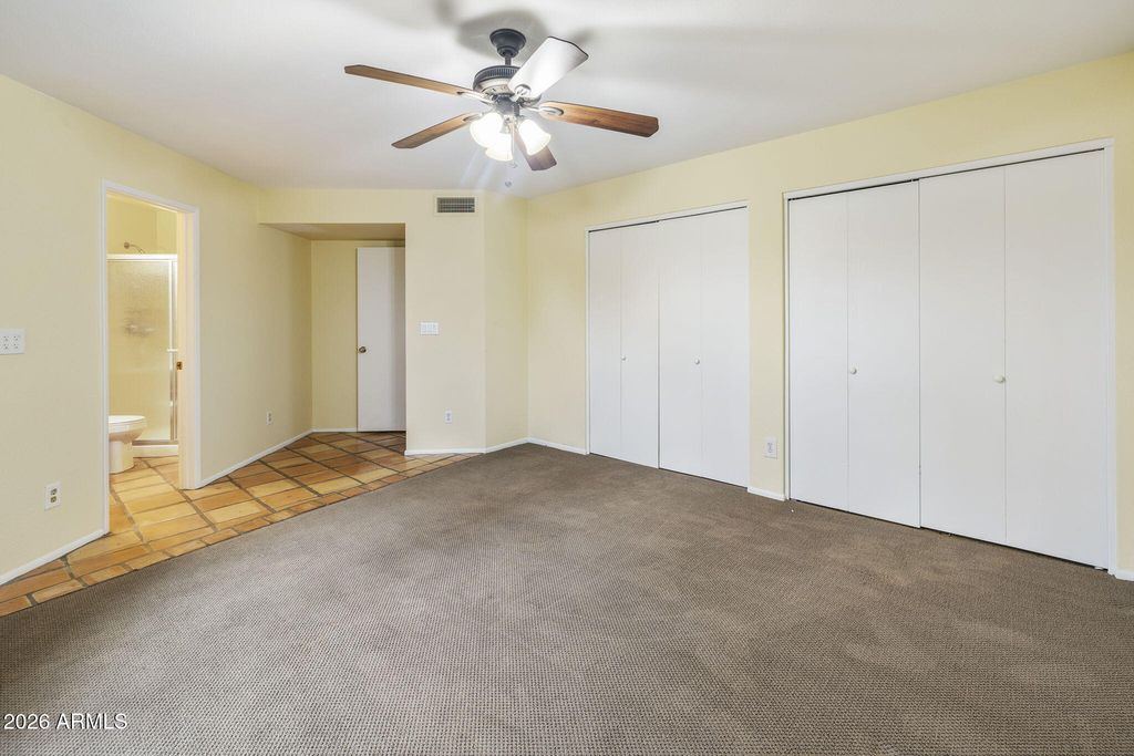 Image 9 of property listing at 9801 N 5TH Street, Phoenix, AZ 85020