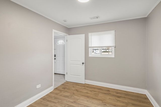 127 Blackhawk Drive, Park Forest, IL 60466