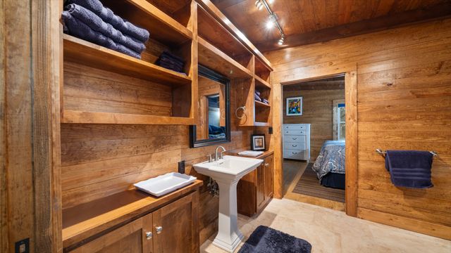 240 County Road 1187, Sulphur Springs, TX 75482