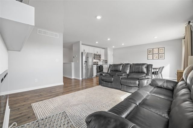 4209 NW Linwood Drive, Ankeny, IA 50023