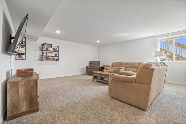 4209 NW Linwood Drive, Ankeny, IA 50023