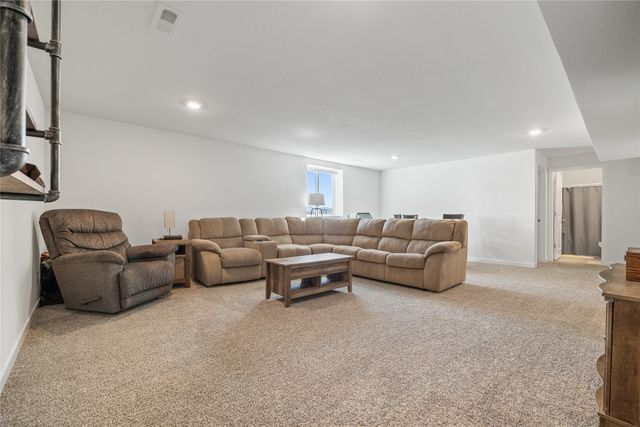 4209 NW Linwood Drive, Ankeny, IA 50023