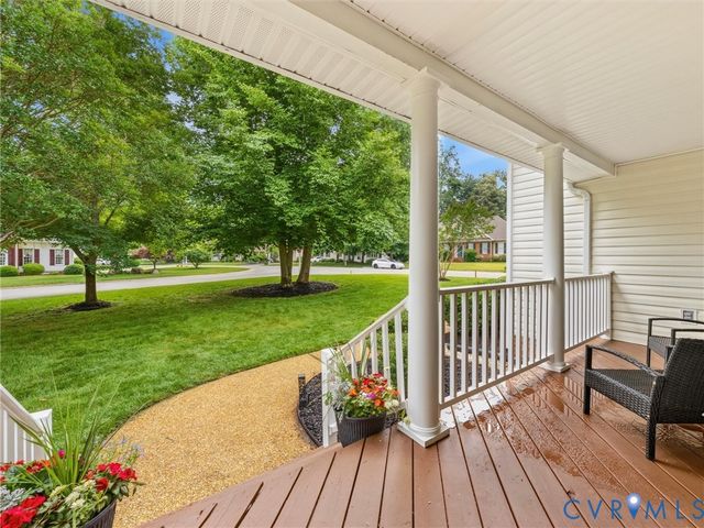 8025 Hillcreek Dr, Midlothian, VA 23112