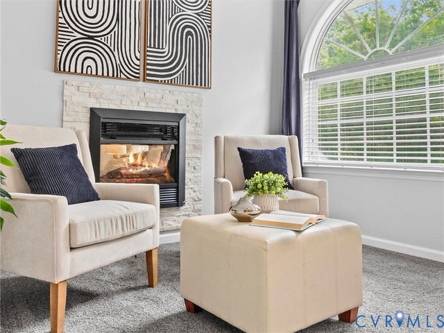 8025 Hillcreek Dr, Midlothian, VA 23112