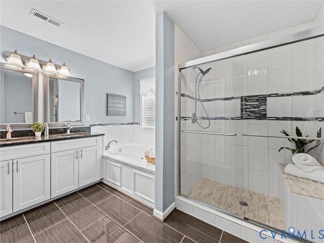 8025 Hillcreek Dr, Midlothian, VA 23112