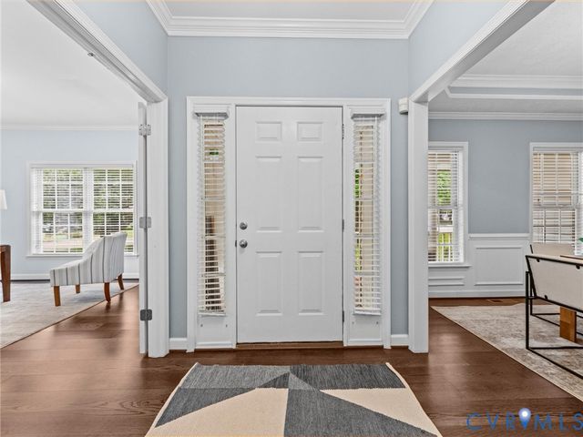 8025 Hillcreek Dr, Midlothian, VA 23112