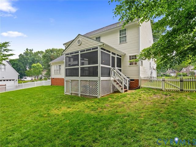 8025 Hillcreek Dr, Midlothian, VA 23112