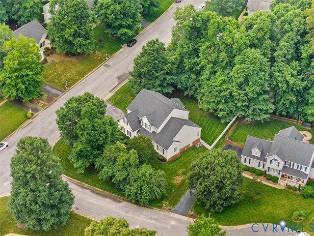 8025 Hillcreek Dr, Midlothian, VA 23112