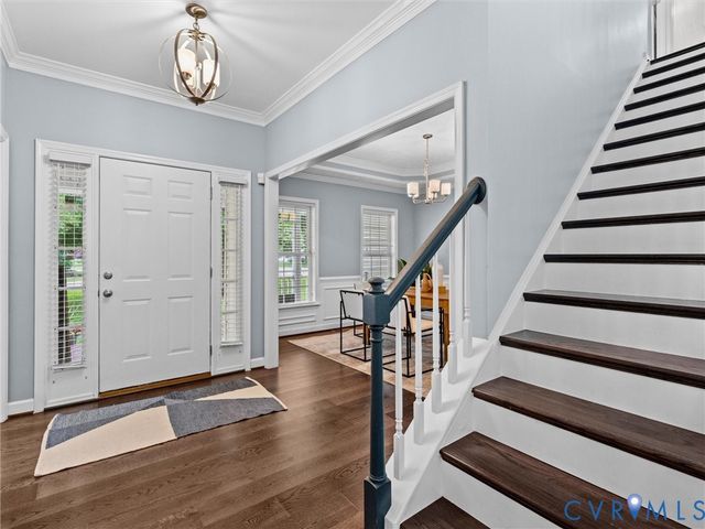 8025 Hillcreek Dr, Midlothian, VA 23112