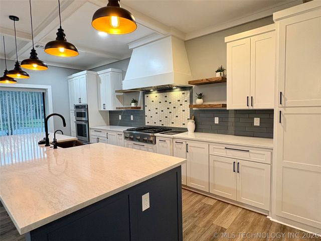 1009 McLish, Ardmore, OK 73401