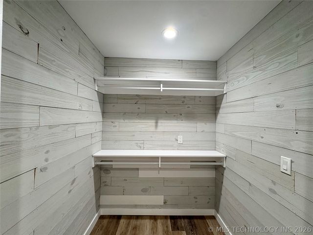 1009 McLish, Ardmore, OK 73401