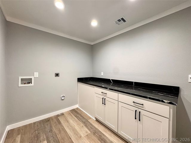 1009 McLish, Ardmore, OK 73401