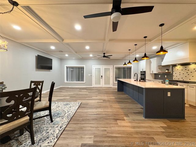 1009 McLish, Ardmore, OK 73401