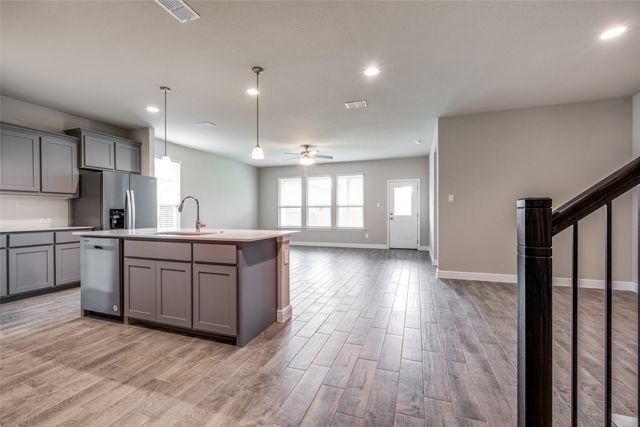 1224 Southwark Drive, Fort Worth, TX 76247