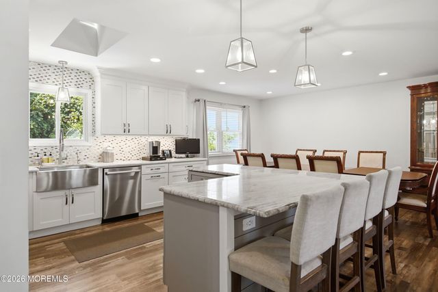 34 Bronia Street, Howell, NJ 07731
