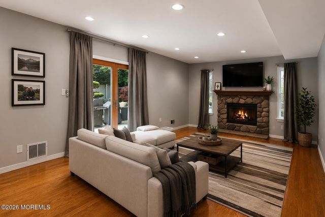34 Bronia Street, Howell, NJ 07731