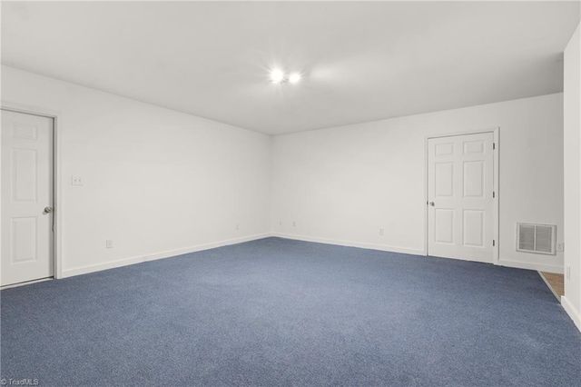 148 Pinta Court, Thomasville, NC 27360