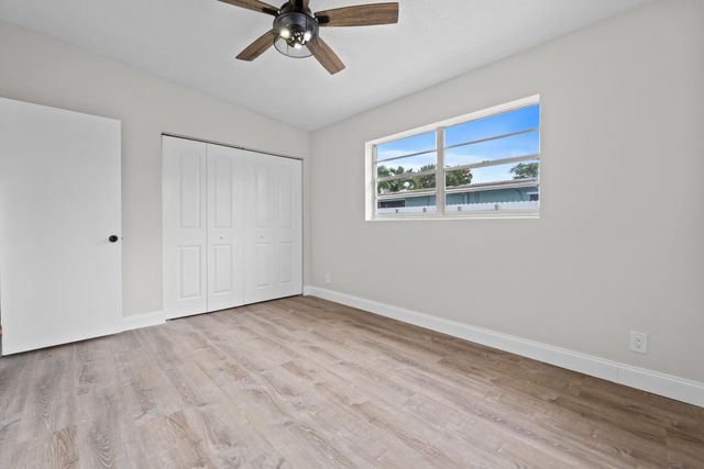 2415 Lewis, West Palm Beach, FL 33415