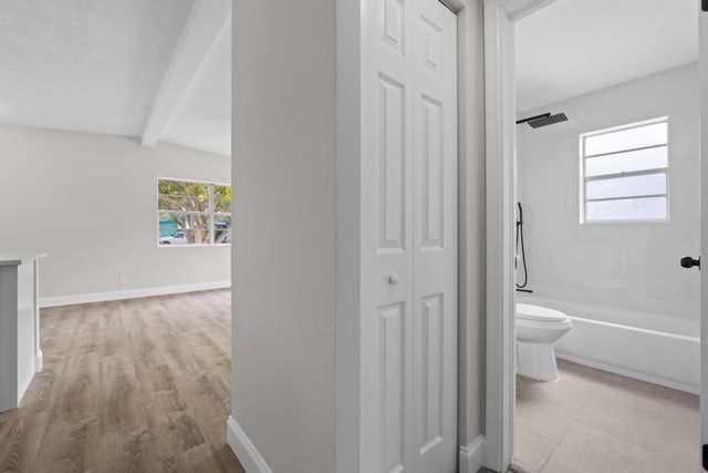 2415 Lewis, West Palm Beach, FL 33415