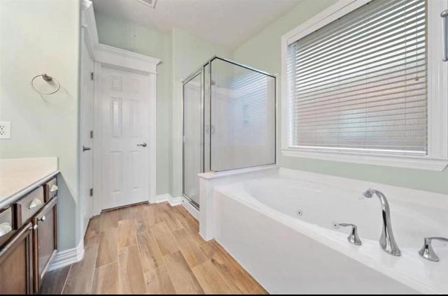 17923 Serene Shore Drive, Cypress, TX 77429