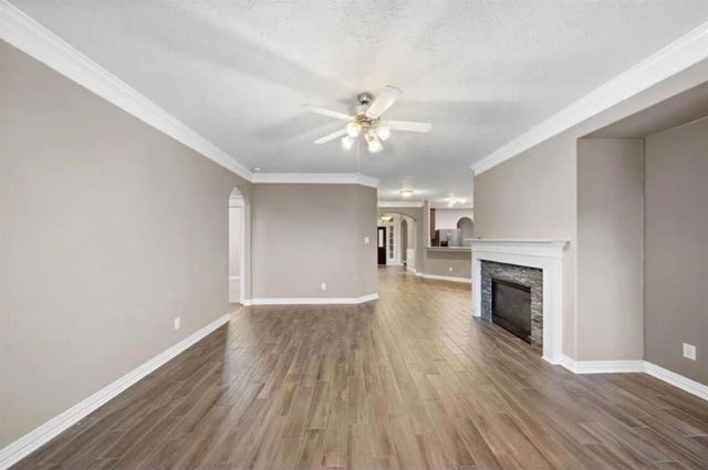 17923 Serene Shore Drive, Cypress, TX 77429