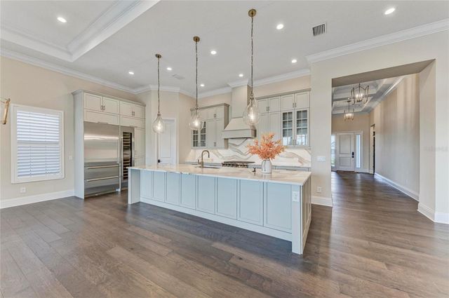 6221 ISLA DEL RAY AVENUE, Sarasota, FL 34240