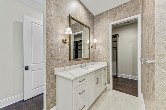 6221 ISLA DEL RAY AVENUE, Sarasota, FL 34240