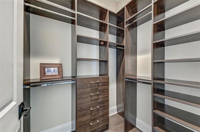 6221 ISLA DEL RAY AVENUE, Sarasota, FL 34240