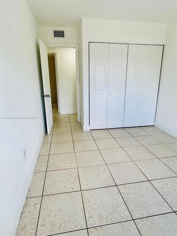 17101 NW 57th Ave 219, Miami Gardens, FL 33055