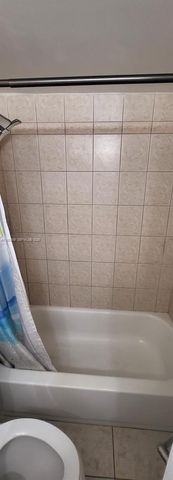 17101 NW 57th Ave 219, Miami Gardens, FL 33055