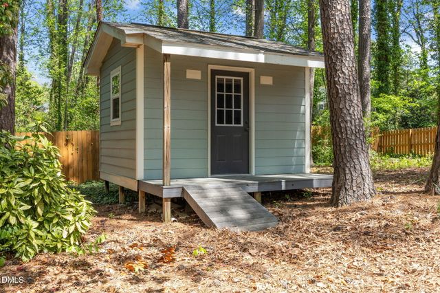 6701 Colony Court, Raleigh, NC 27612