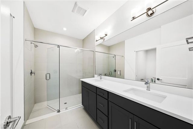 10954 Preachers Cove LN, Fort Myers, FL 33913