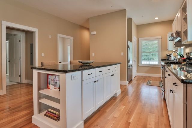 26 N Main St Unit 3, Mont Vernon, NH 03057