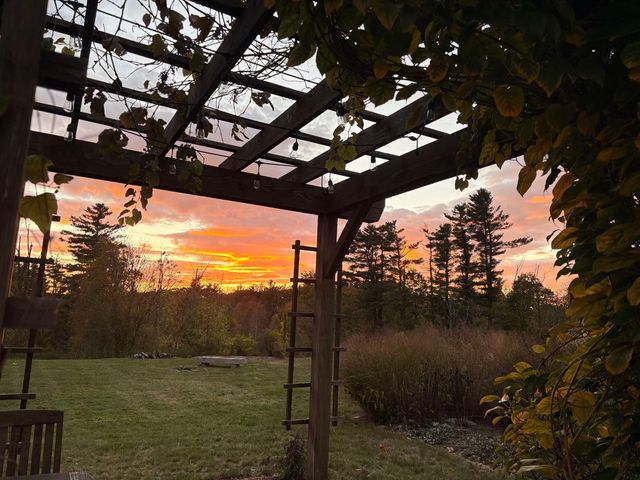 26 N Main St Unit 3, Mont Vernon, NH 03057