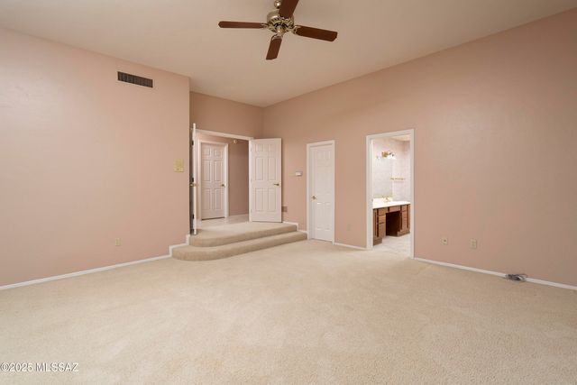 2374 E Calle Los Altos, Tucson, AZ 85718