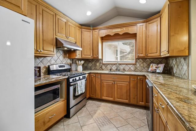 8135 Las Animas Court, Gilroy, CA 95020