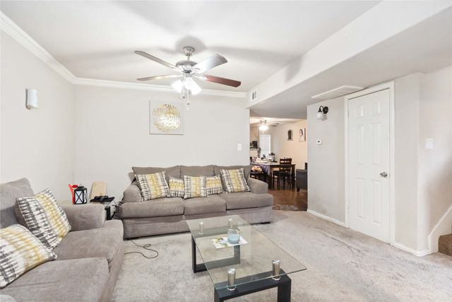 617 Towne House Lane, Richardson, TX 75081