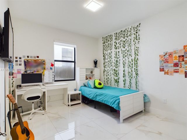 14560 SW 22nd Terrace, Miami, FL 33175