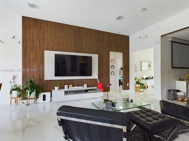 14560 SW 22nd Terrace, Miami, FL 33175