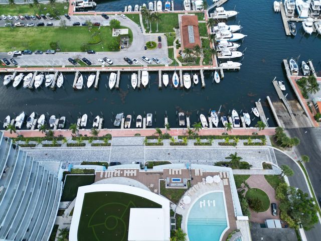 220 Lake Shore Drive 1908, Lake Park, FL 33403