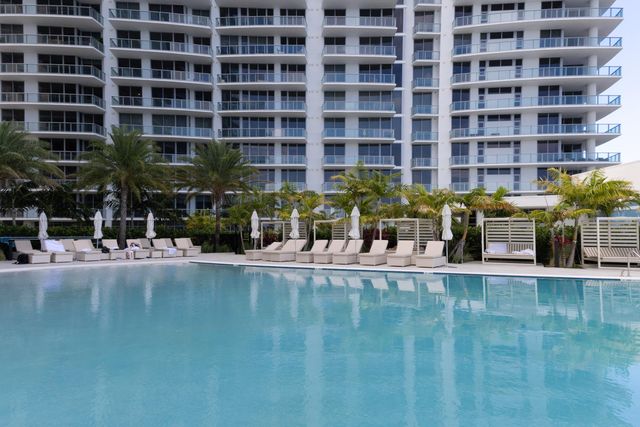 220 Lake Shore Drive 1908, Lake Park, FL 33403