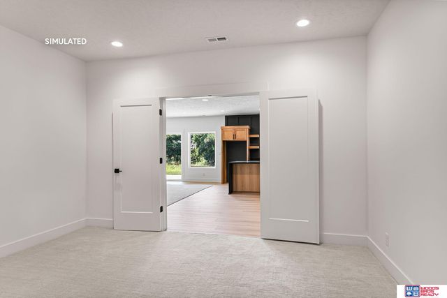 8810 Sandalwood Drive, Lincoln, NE 68520